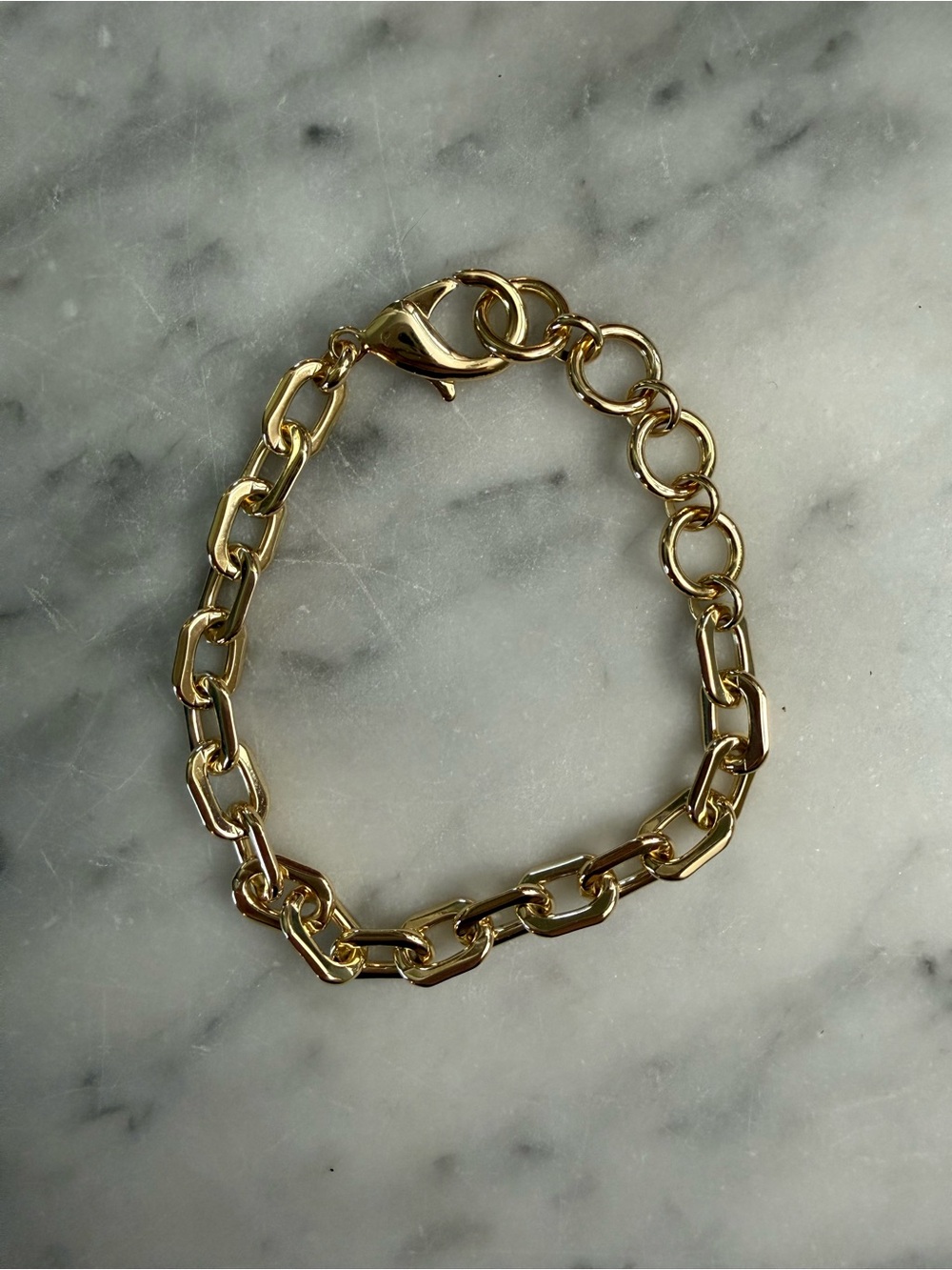 Gold Link Chain Bracelet NWOT 9” Nice Quality